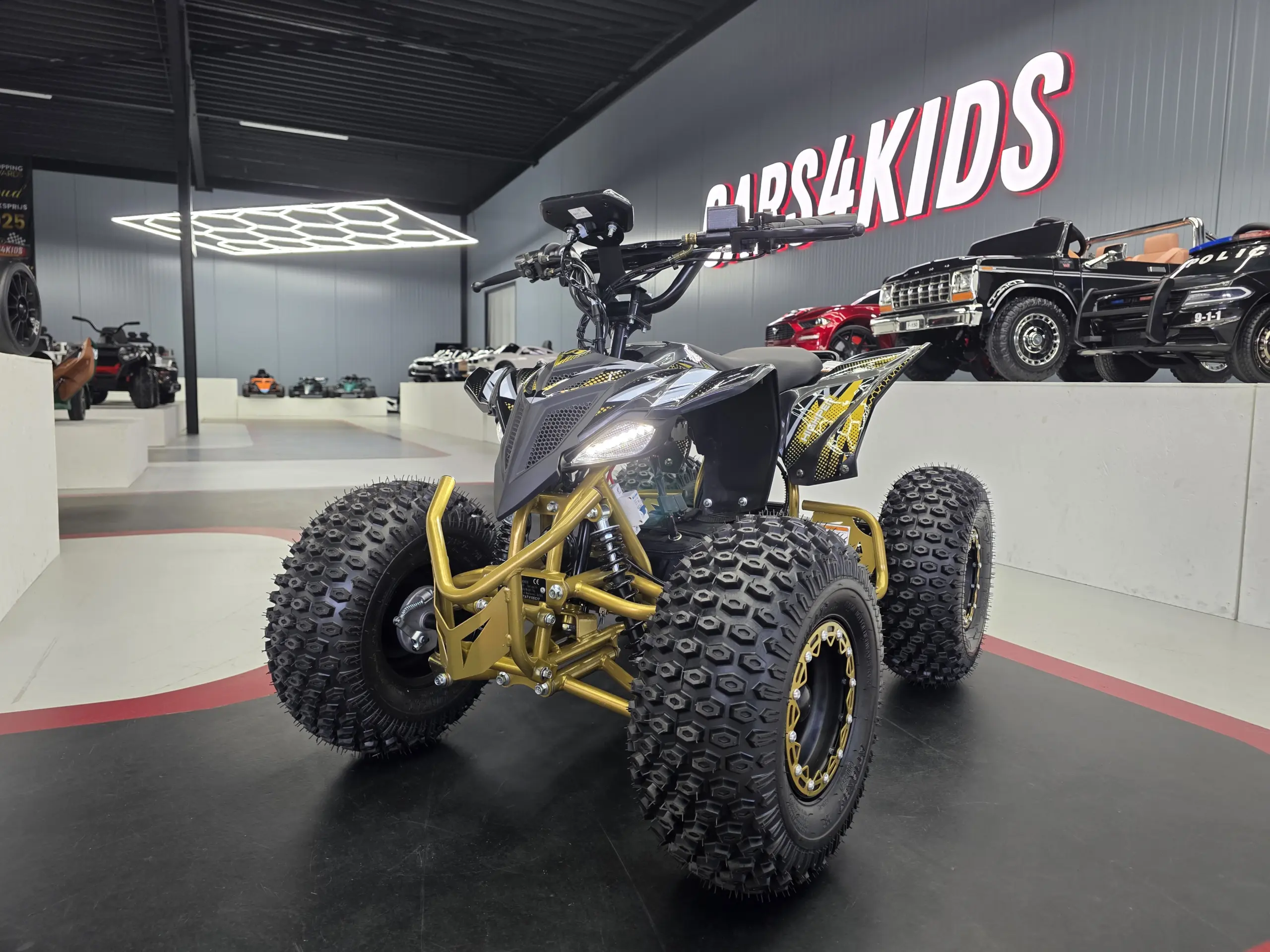 Phantom Gold Pro Elektrische Kinderquad 48V Brushless Zwart/Goud